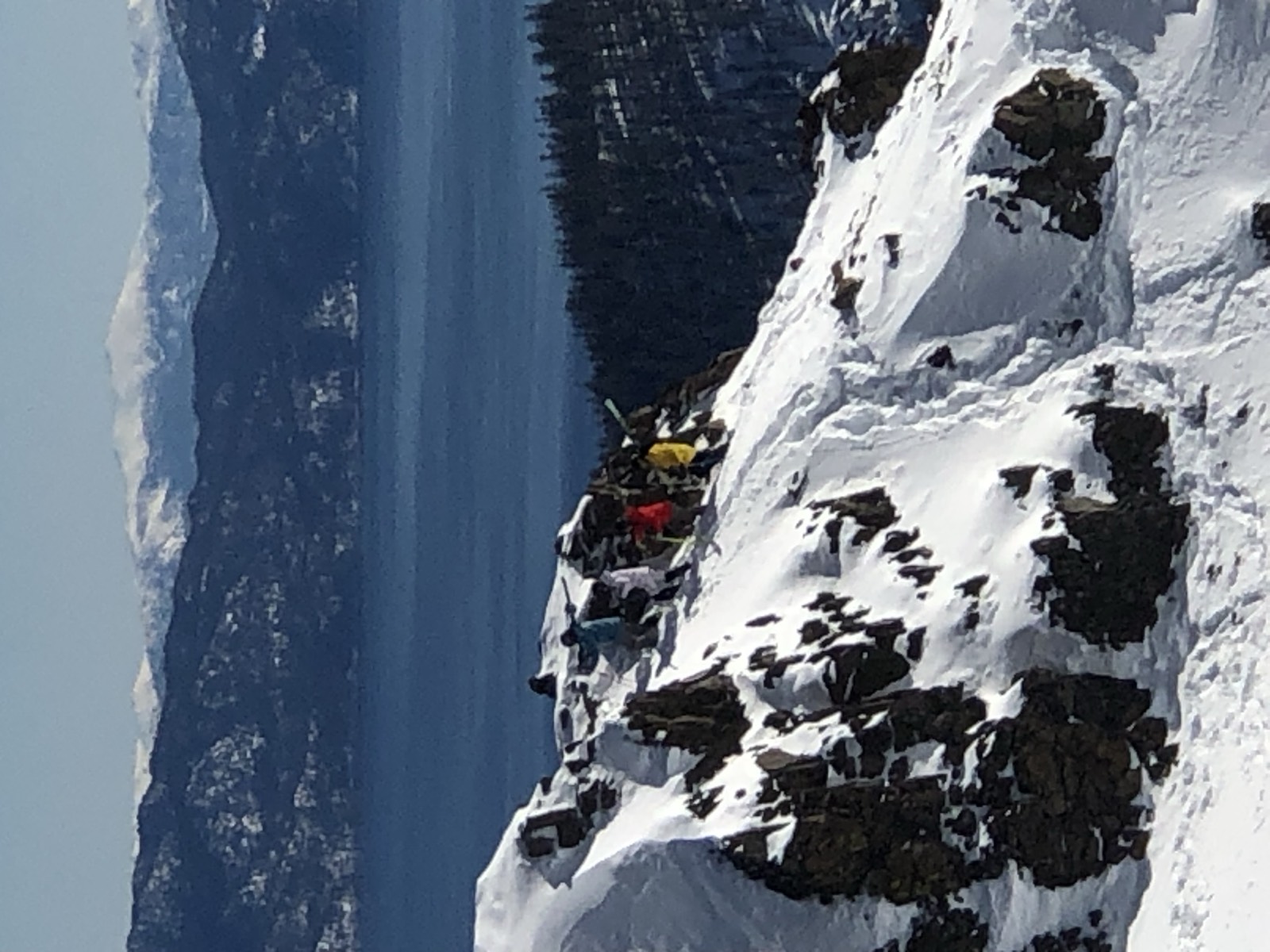 Ski cross racing — speed and precision on the mountain