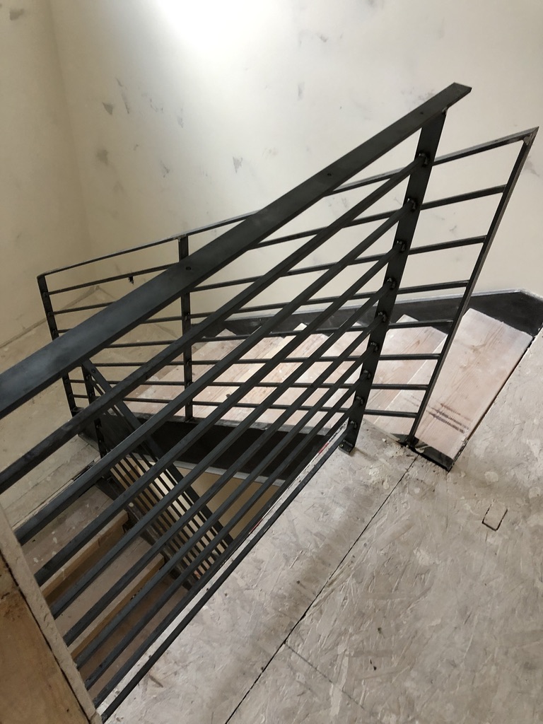 gates-fences fabrication