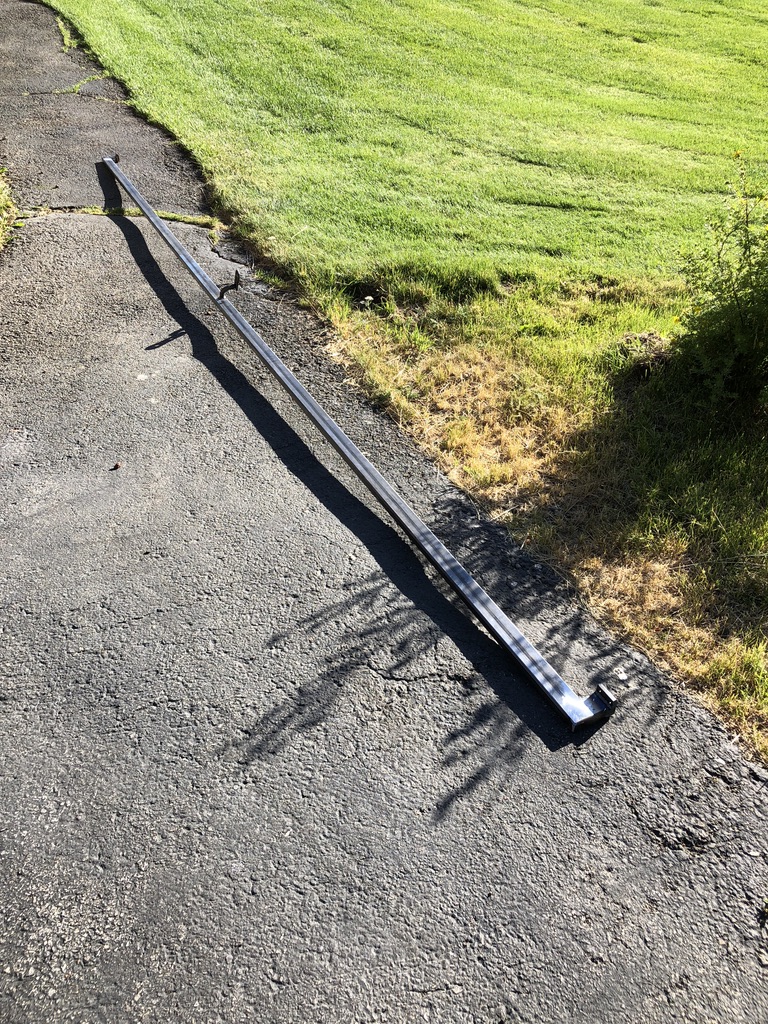 Long extrusion piece